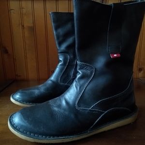 Oliberte black boots